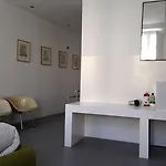 Bed and Breakfast Bloc G 4*