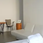 Bed and Breakfast Bloc G