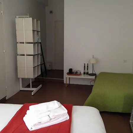 布洛克g住宿加早餐旅馆 住宿加早餐酒店 卡尔卡松