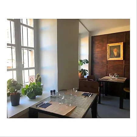 Bloc G Bed & Breakfast 4*