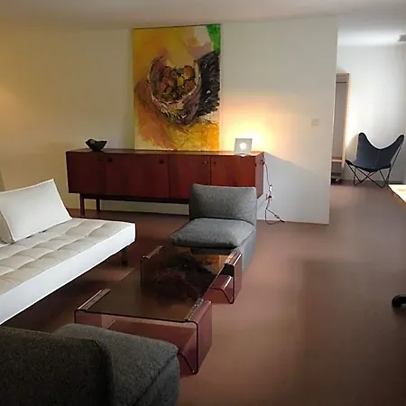 Bloc G Bed & Breakfast 4*