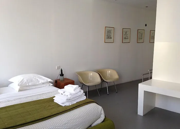 Bloc G Oda ve Kahvaltı 4*